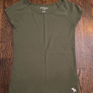 abercrombie kids green shirt